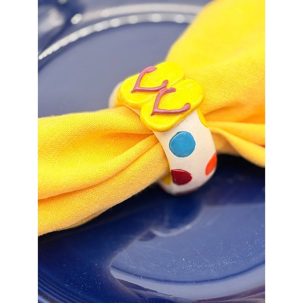 Vintage Style Flip Flop Napkin Rings Set of 4 Polka Dot Beach Summer Decor Multi